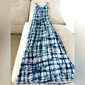 Open back maxi dress